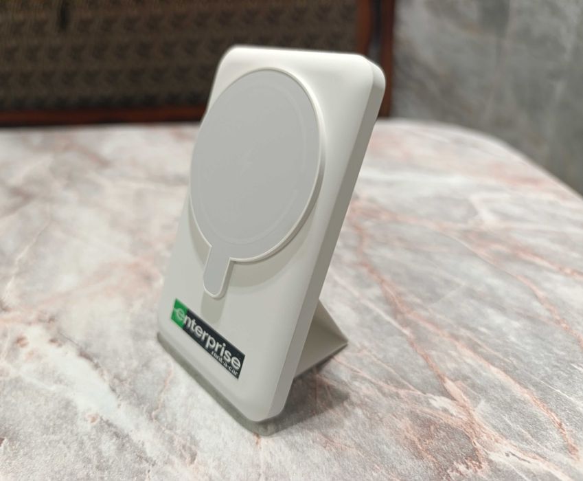 Продаю Powerbank ILNOVA 5000 mAh имеются 3 штуки в наличии