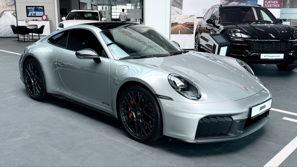 Porsche 911 sotiladi