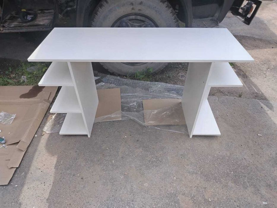 Стол письменный,  школьный, компьютерный ДЕШЕВО