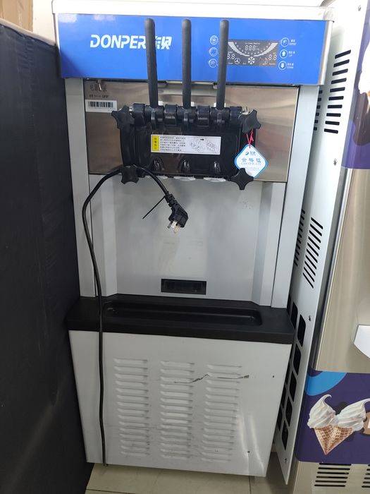 Muzqaymoq aparat freezer