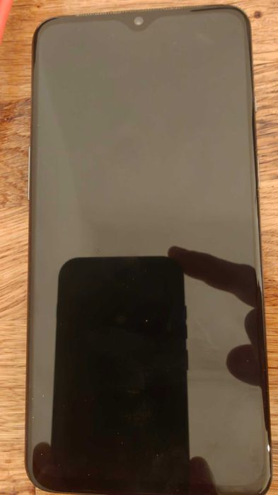 OnePlus 7 – 6 GB RAM / 128 GB stocare