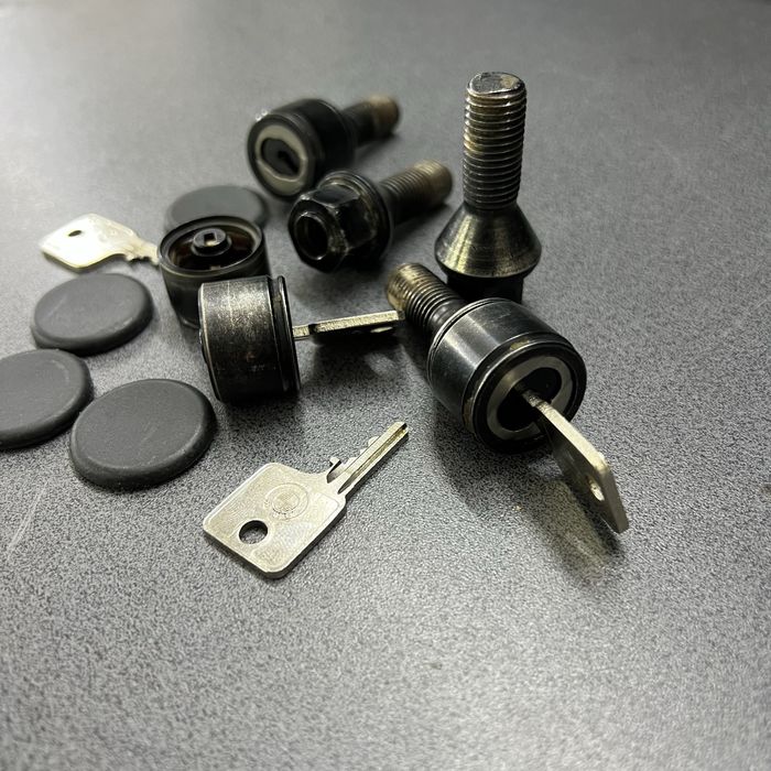 Секретки с ключами bmw бмв