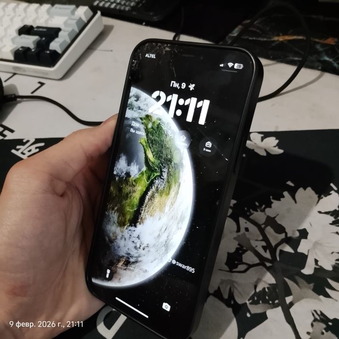 Продаю айфон 12 про