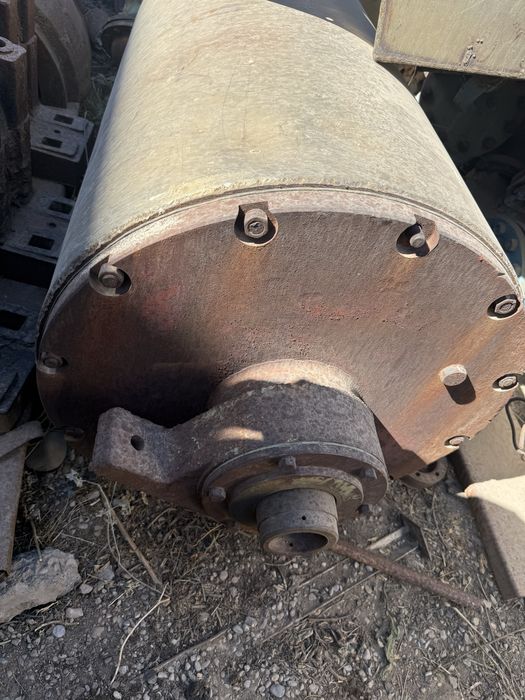 Барабан приводной. Бугель. Ролик конвеерный.