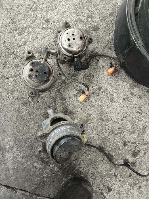 Тампони за двигател за Audi A8 D4 4.2tdi