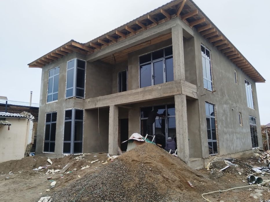 Пластиковые окна и витражей двери