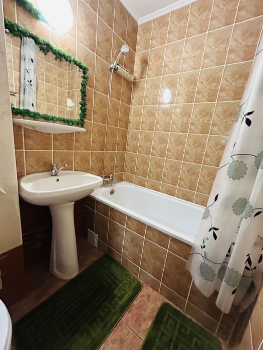 Apartament 2 camere , totul NOU , 1 minut metrou,de inchiriat