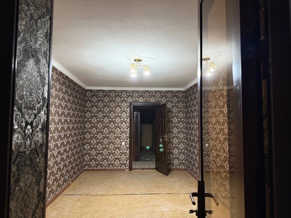 Квартира 3х комнатная, переделанная в 4 комнатную. 4х этажный дом 2 эт