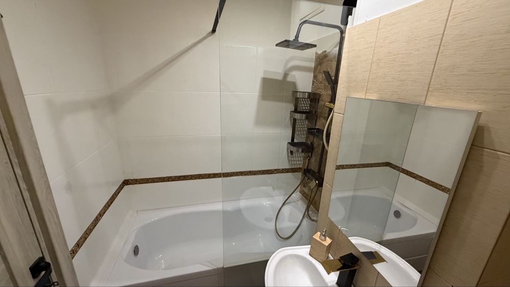 Garsoniera de inchiriat Piata Gorjului