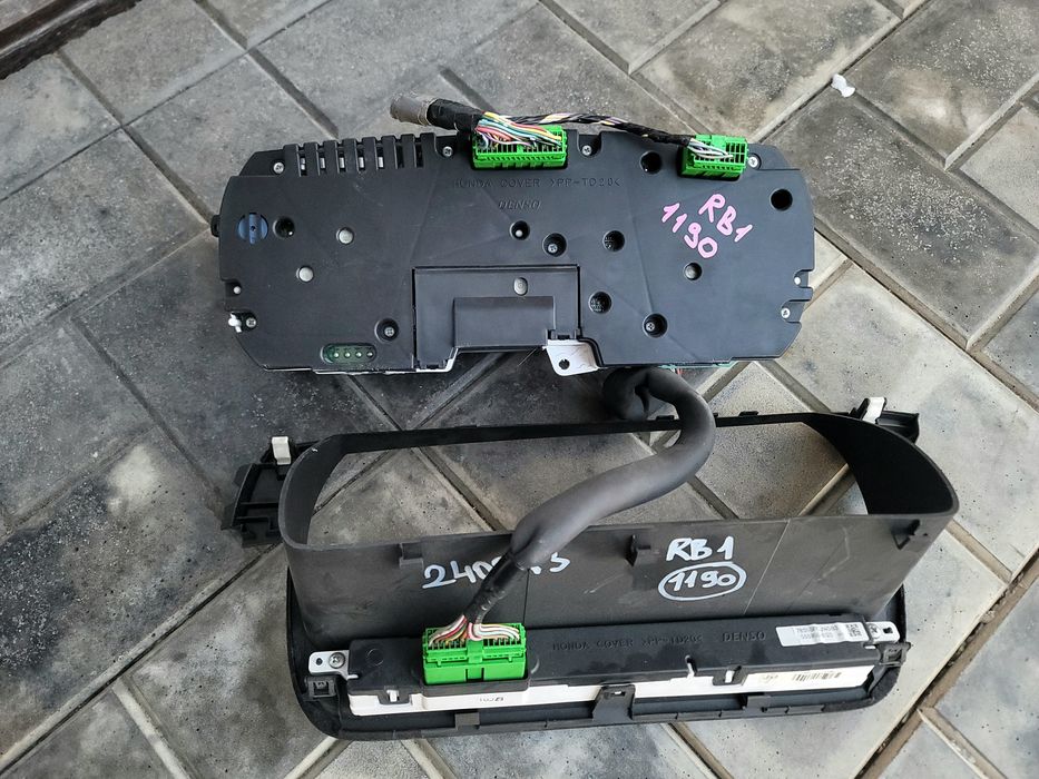 Щиток приборов Honda Odyssey RB1