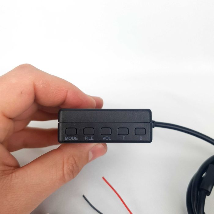 Adaptor Auto-USB+Stick-SD-AUX-Bluetooth+Mic-Volkswagen-Skoda-Audi-Z25