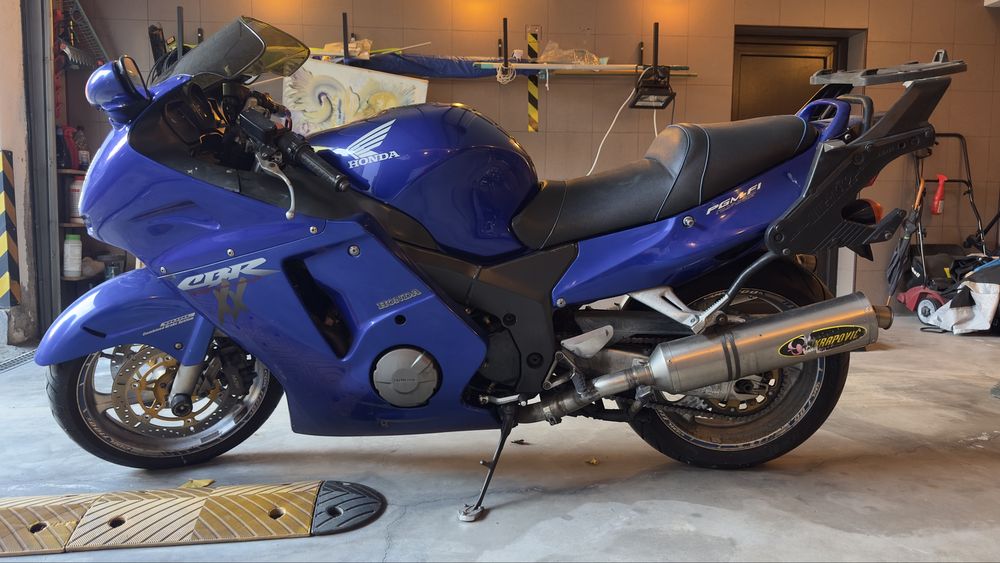 Honda CBR 1100XX Super Blackbird