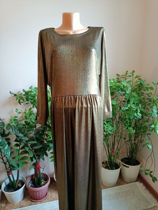 Көйлек сатылады размер 50-52