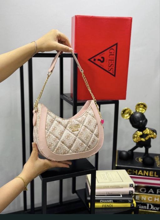 Дамски чанти/аксесоари LV/Guess/MK
