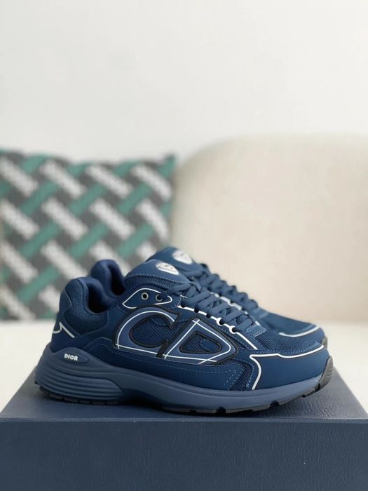 CD B30 / Light Grey / Black / Navy