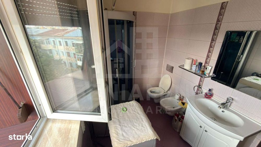 2 camere - 44mp - modern - mobilat - utilat - centrala - Craiovita