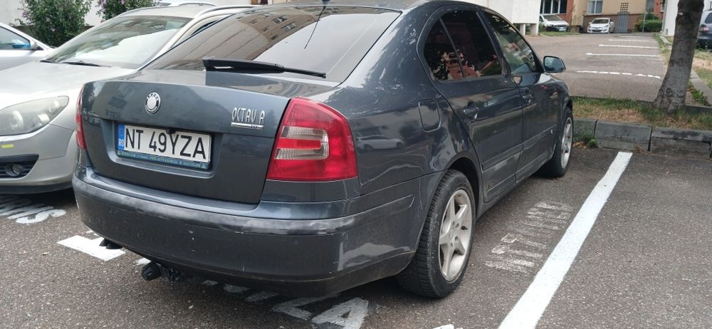 Skoda octavia 2 2007 2.0 tdi bkd