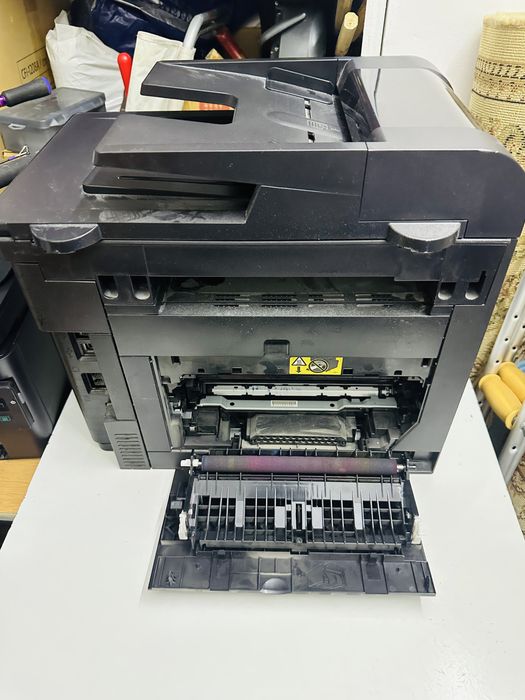 Продается принтер HP (LaserJet Pro 400 MFP M425dn)
