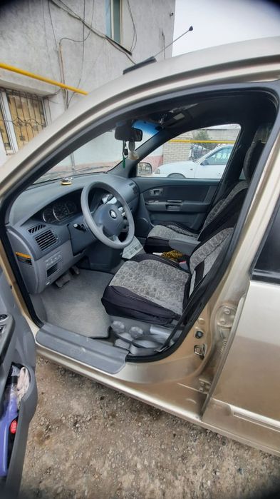 KIA CARENS автомат