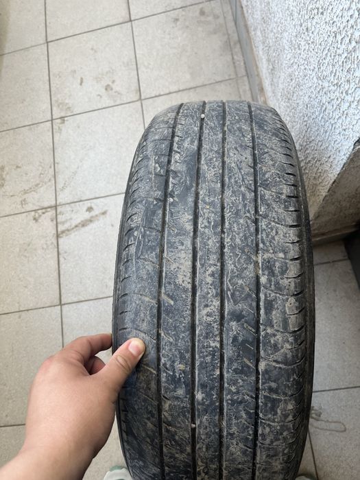 1 покрышка  215/60/16