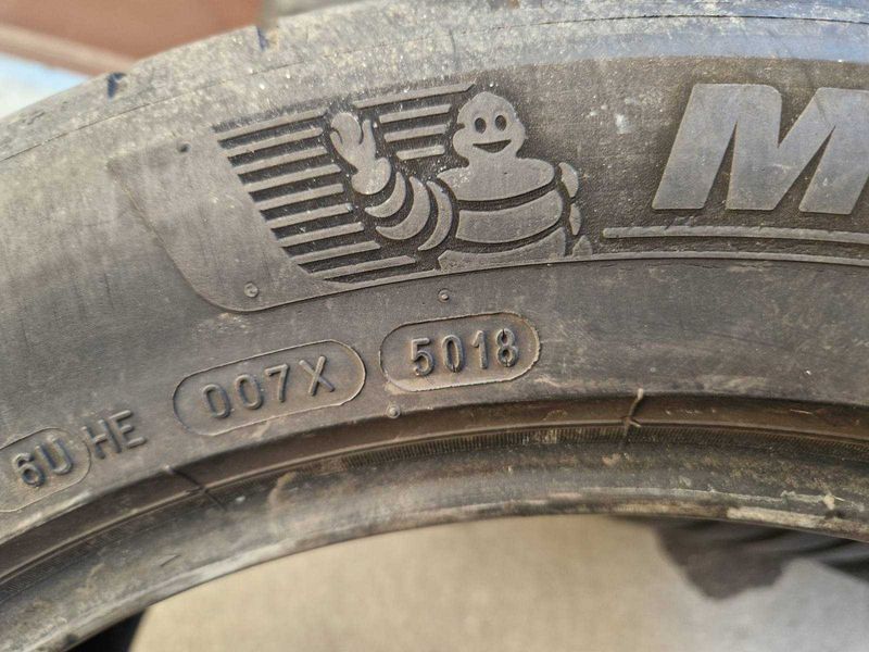 4 Michelin R19 265/45-295/40
спорт пакет 
летни гуми
DOT0519