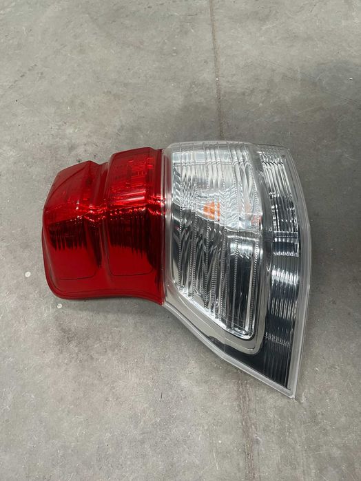 Оригинален ляв Стоп за Toyota Land Cruiser 150 Prado 2010-2017