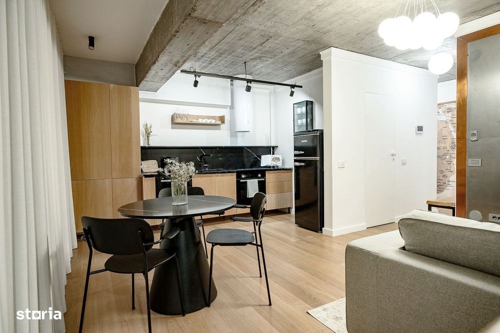 Vand Apartament 3 Camere Cladirea Stela, Nicolae Balcescu 80A