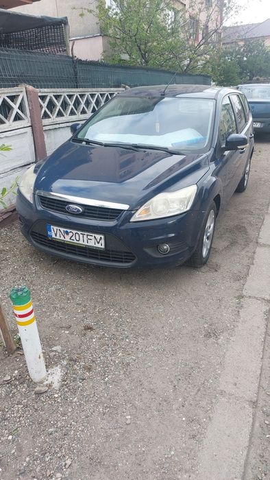 FORD Focus 2010 — imagine 5