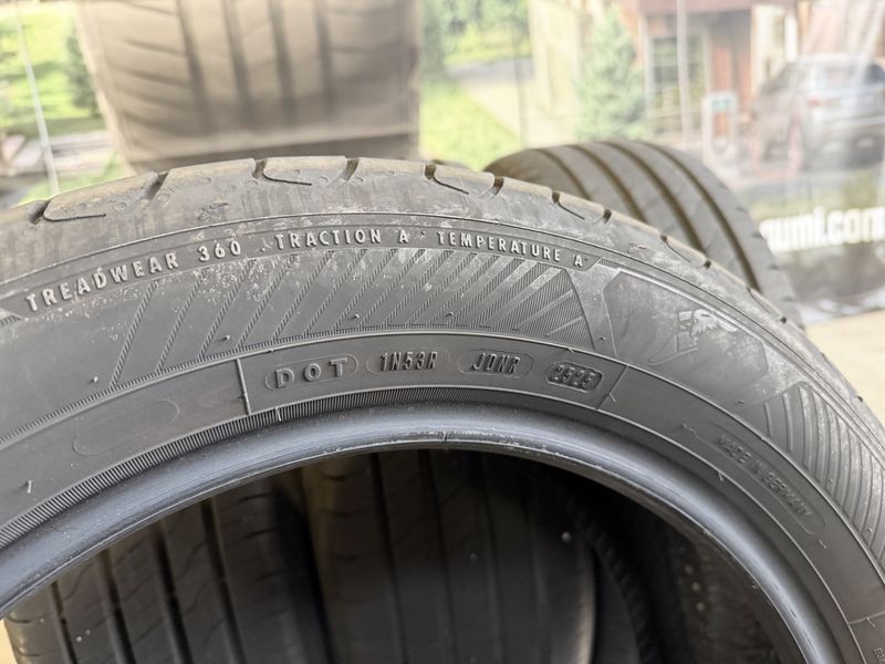 215/55/17 GOODYEAR 4бр
