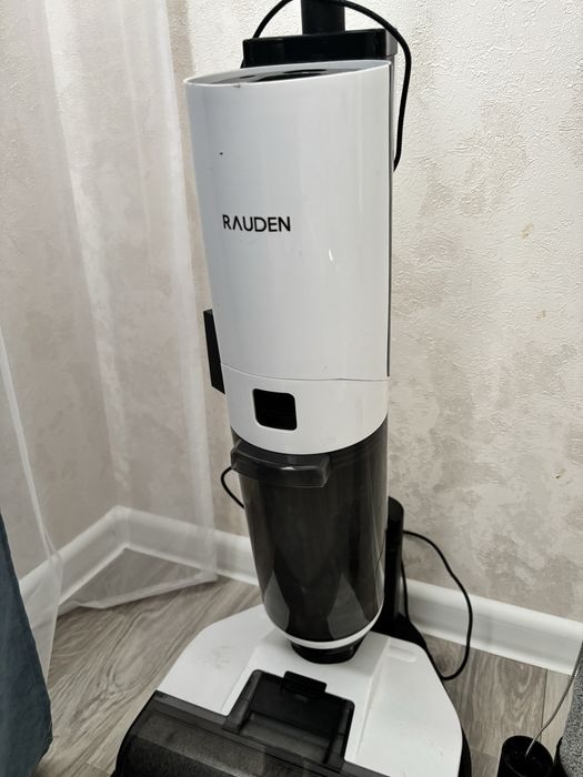 пылесос RAUDEN.