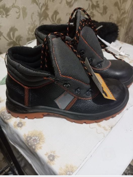 Ботинки новые рабочие