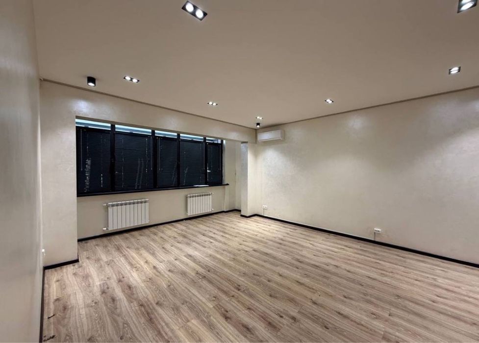 Срочно аренда 1 этаж Ц6 Метро Минор Вдоль дороги тур фирма Консалтинг