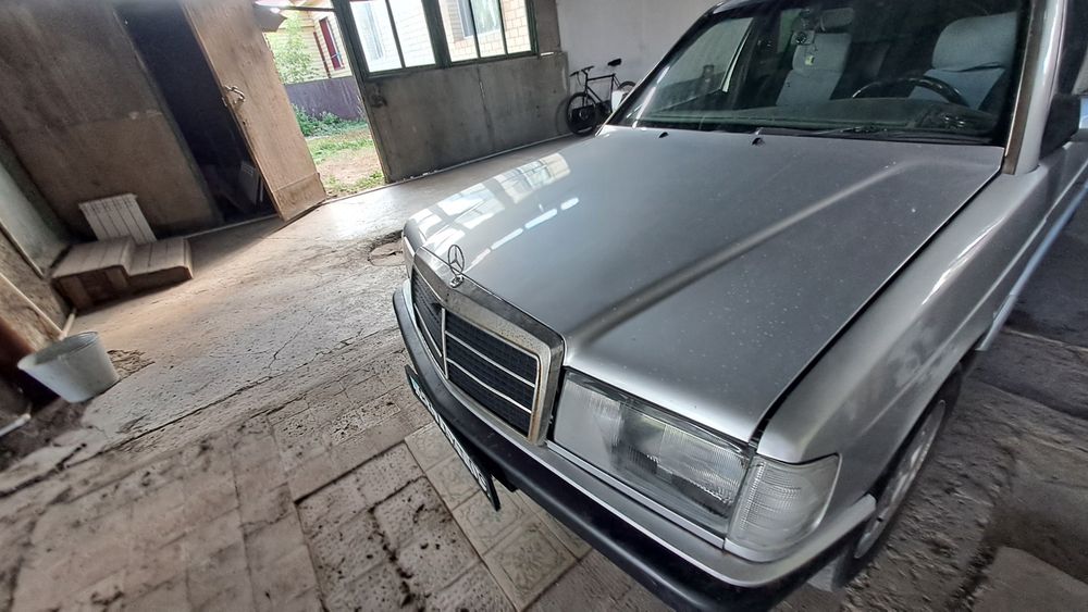 Мерседес 190, w201