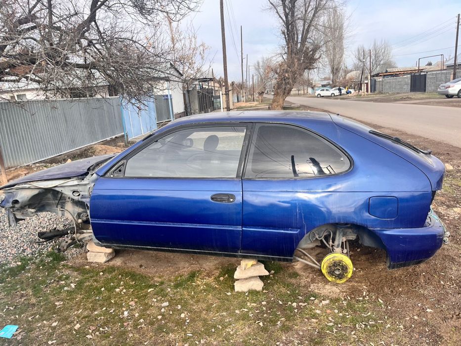 Тойота королла продам целиком