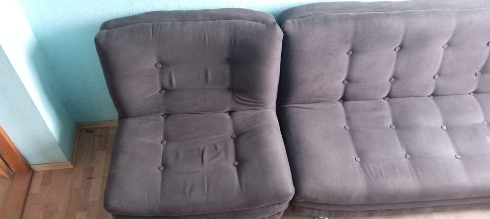 Диван и кресло в отличном состояний