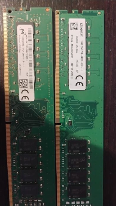memorii DDR4 16 GB