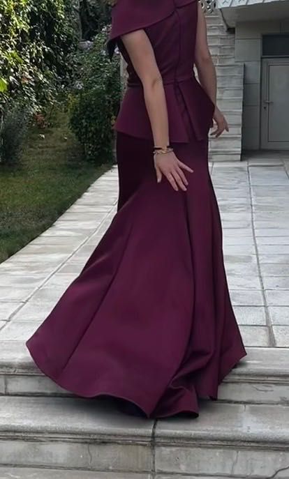 Официална рокля - бордо