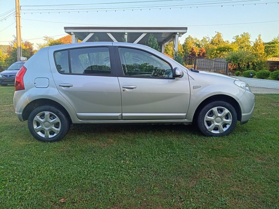 Dacia Sandero Laureate 1.2 benzina 2012 Euro 5