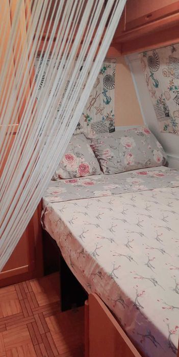 Каравана с бунгало за 6 човека - Къмпинг Созопол Еко