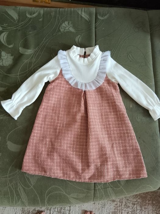 Продам платье на девочку, новая