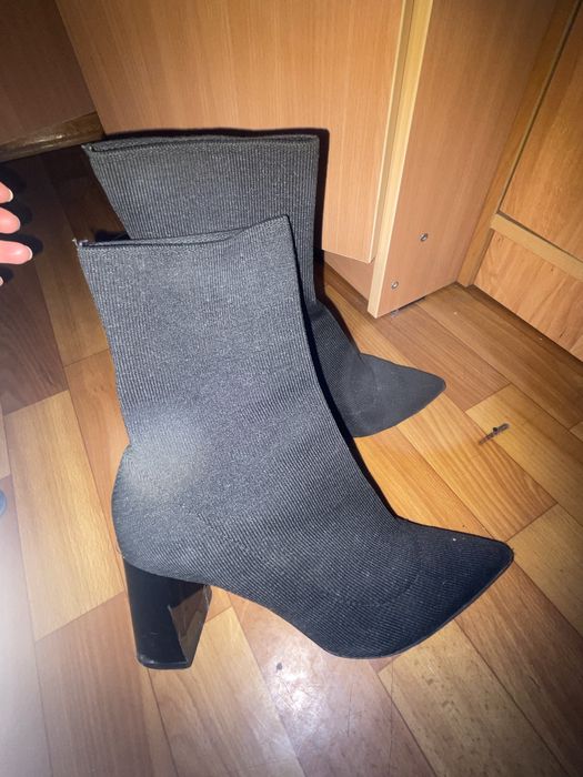 Продам женские ботильоны