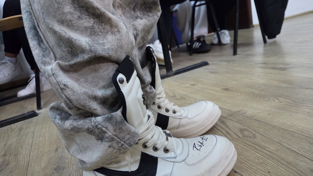 rick dunks semnate de rava