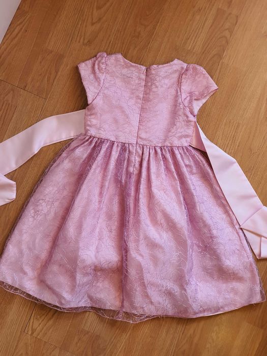 Rochie roz de printesa varsta 5 ani