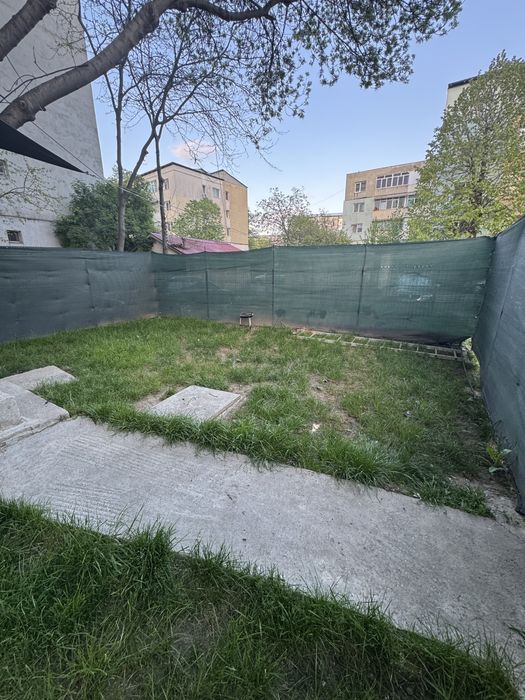 Apartament 2 camere zona grădină lângă Berlin , 52 mp preț 72000 euro neg, parter ,mobilat și utilat