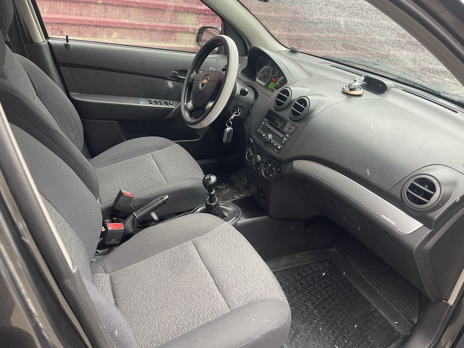 Нексия -3. Срочно сотлади холати идял.