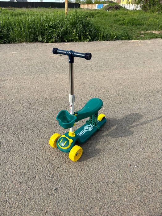 Самокат детский новый