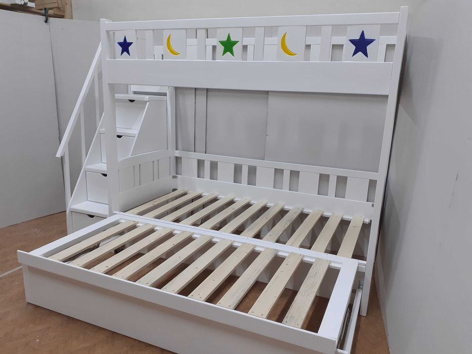 TRANSPORT GRATUIT.Pat etajat din lemn masiv cod 3517