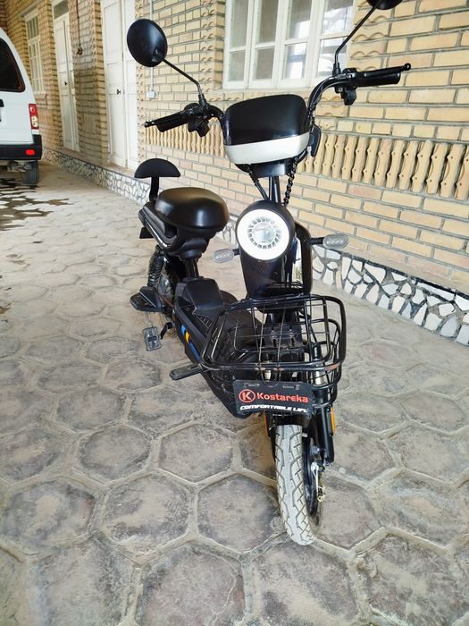 Sotiladi. 2 ta pulti bor. Oʻzini zaryadchigi bilan. Xolati ideal.