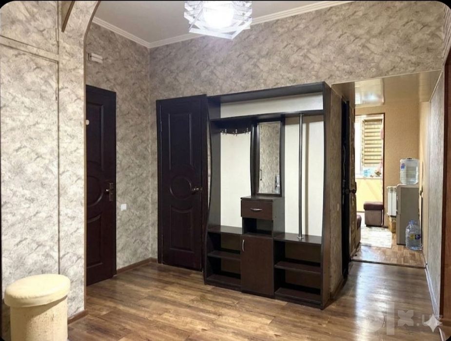Продаю квартиру Яшнабадский р-он Авиасозлар-1 Франция 62м2. 2-ком 4-эт