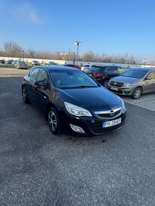 Opel Astra J 2010 1.4benzina Euro5 130.000Km